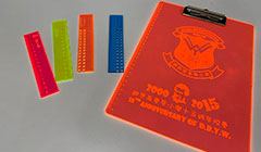 鐳射切割校園紀念品展示