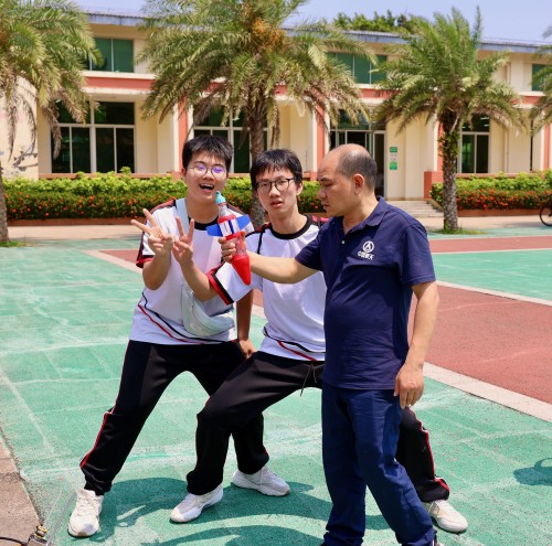 體驗水火箭發射