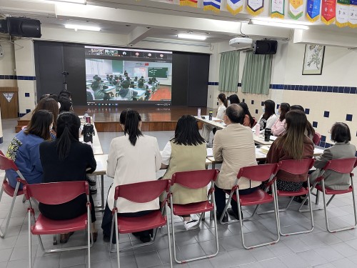 两校线上直播情况