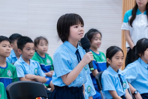 兩校學生交流提問