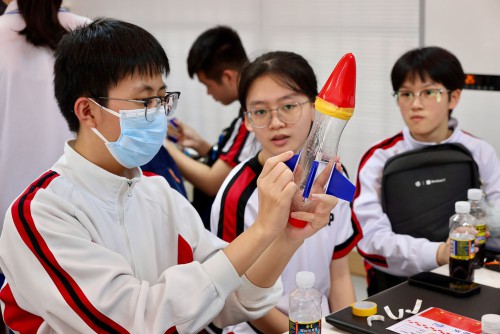 本校学生参加第二课堂